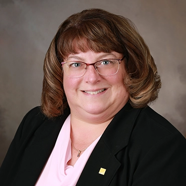 Tricia Watson headshot